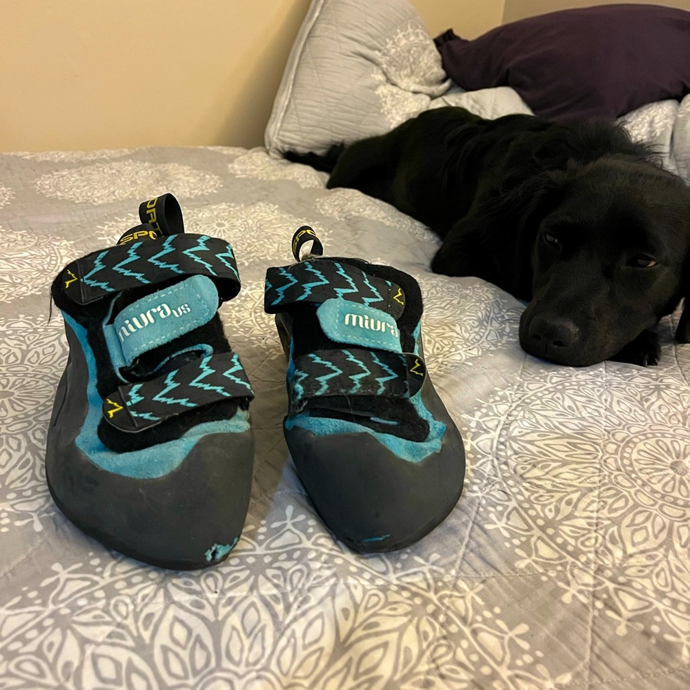 La Sportiva Miuras - image 1